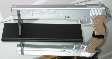 replique de l arme d allucard