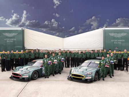 voila la futur equipe LNM team racing